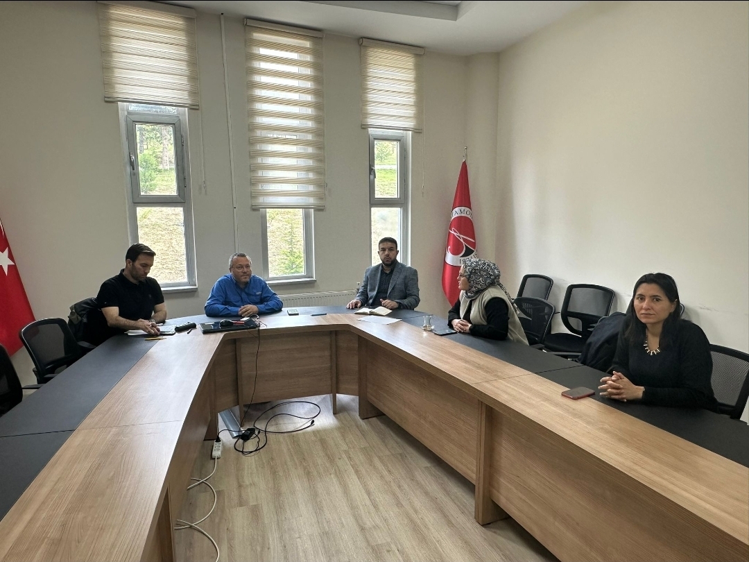 Liderlik, Yönetişim ve Kalite Grubu Toplantısı Gerçekleştirildi 