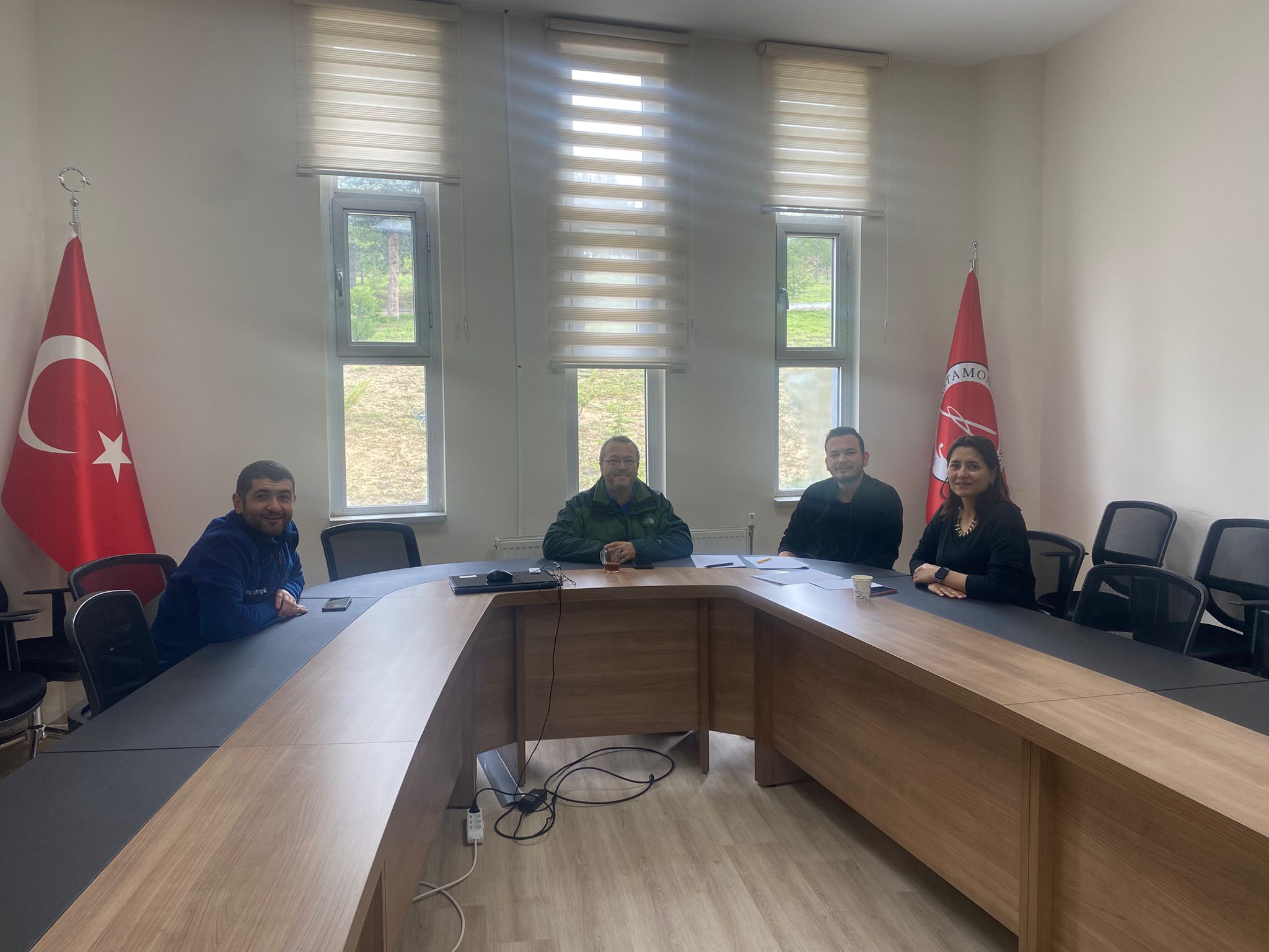 AR-GE, Tasarım ve Yenilik Projeleri ile Faaliyetleri Komisyonu Toplantısı Gerçekleştirildi