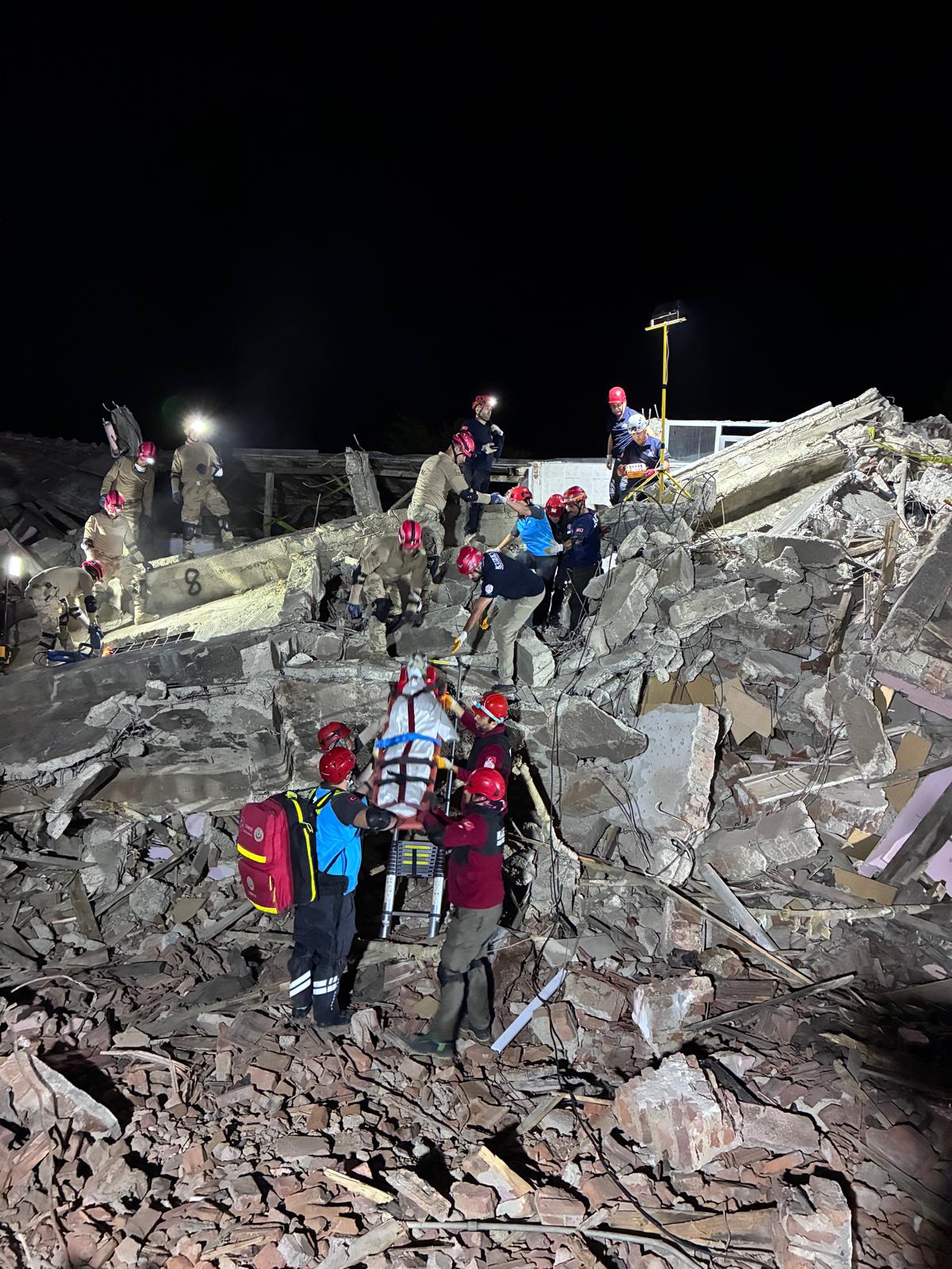Fakültemiz Öğretim Üyeleri Arama Kurtarma Tatbikatına Katıldı