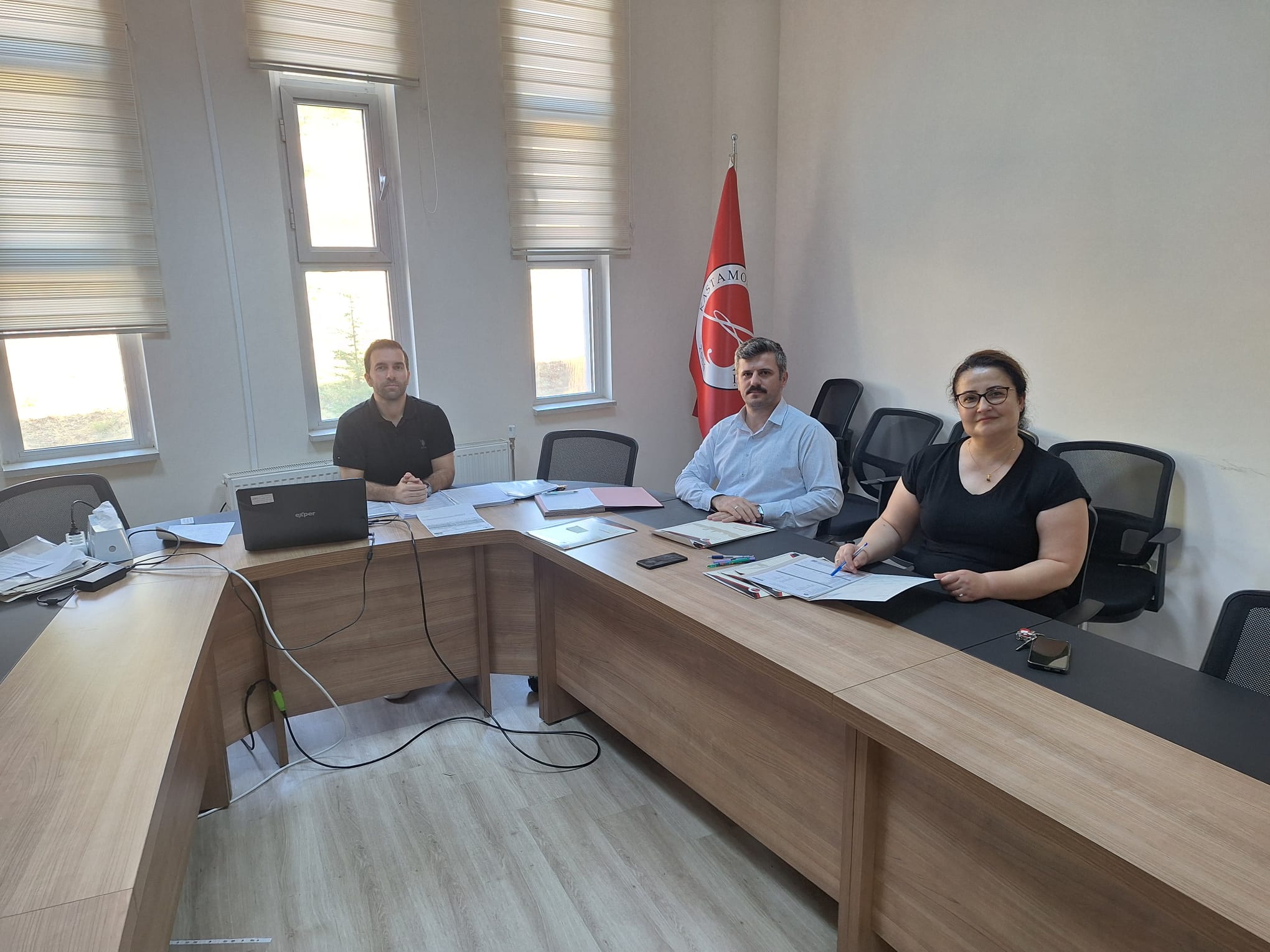 Yaz Okulu Yatay Geçiş Muafiyet ve İntibak Komisyonu Toplantısı Yapıldı