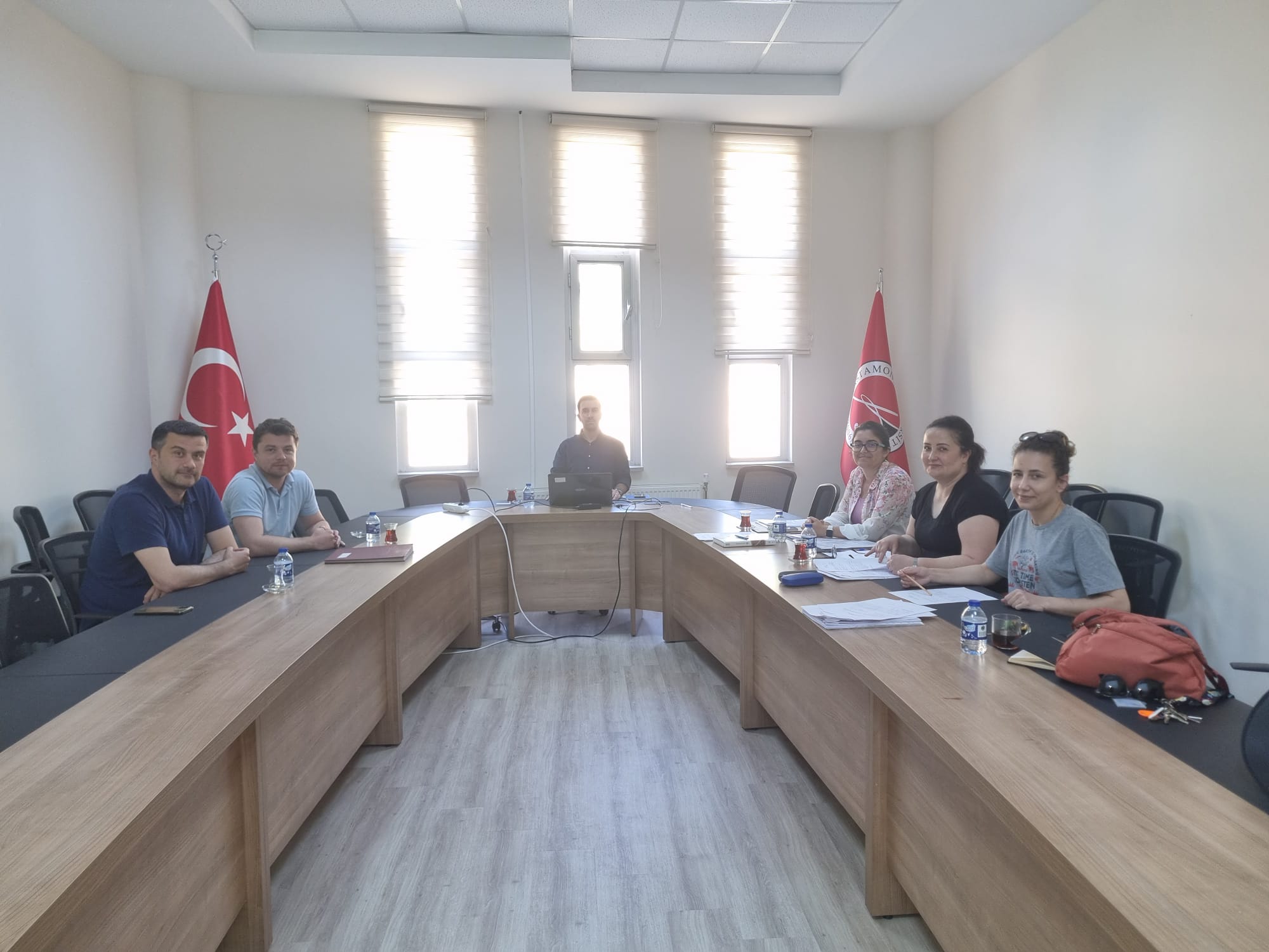 Yaz Okulu, Yatay Geçiş, Muafiyet ve İntibak Komisyonu Toplantısı Yapıldı