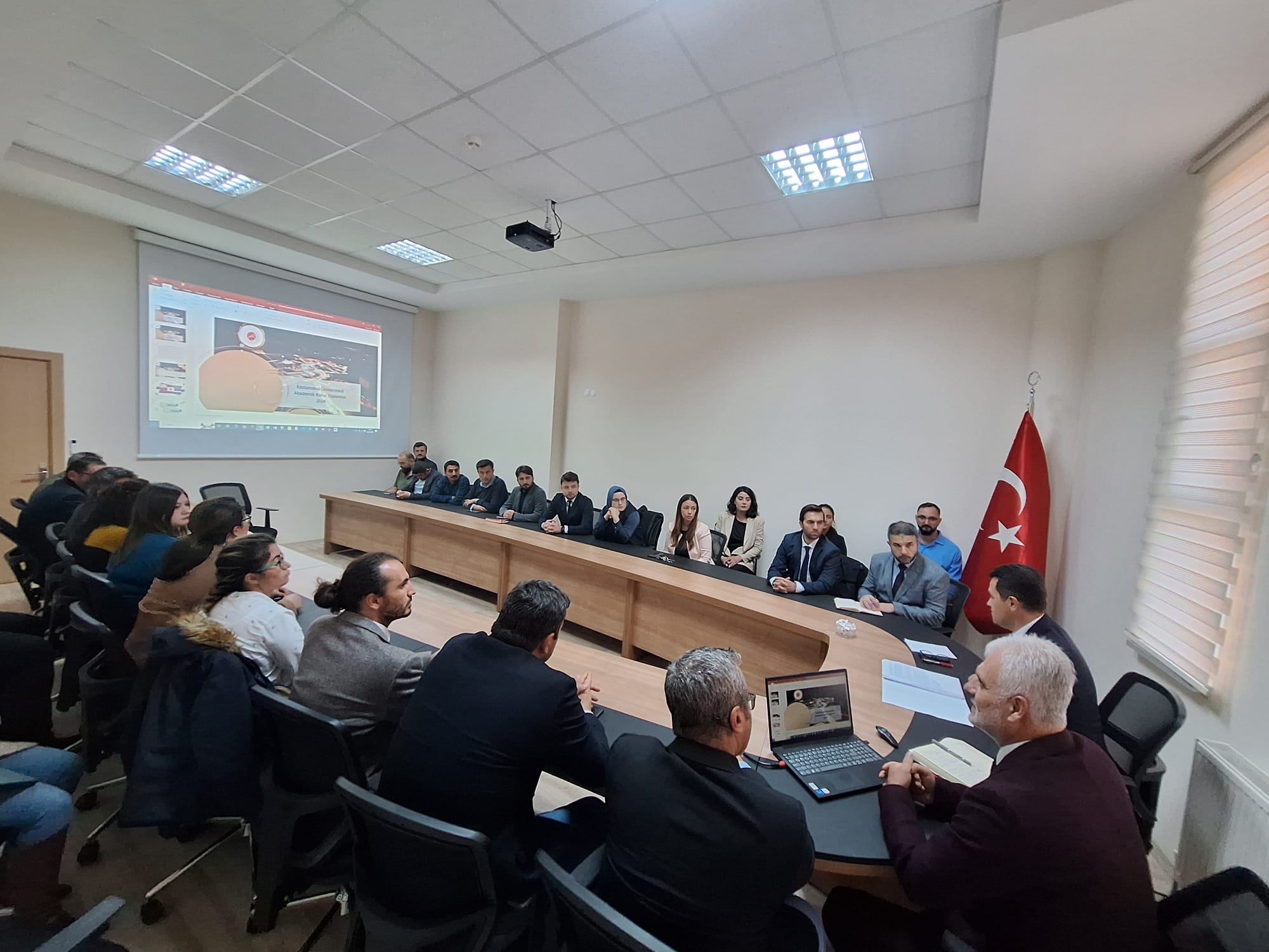 Fakültemiz 2024-2025 Eğitim Öğretim Yılı Güz dönemi Akademik Kurul Toplantısı Gerçekleştirildi
