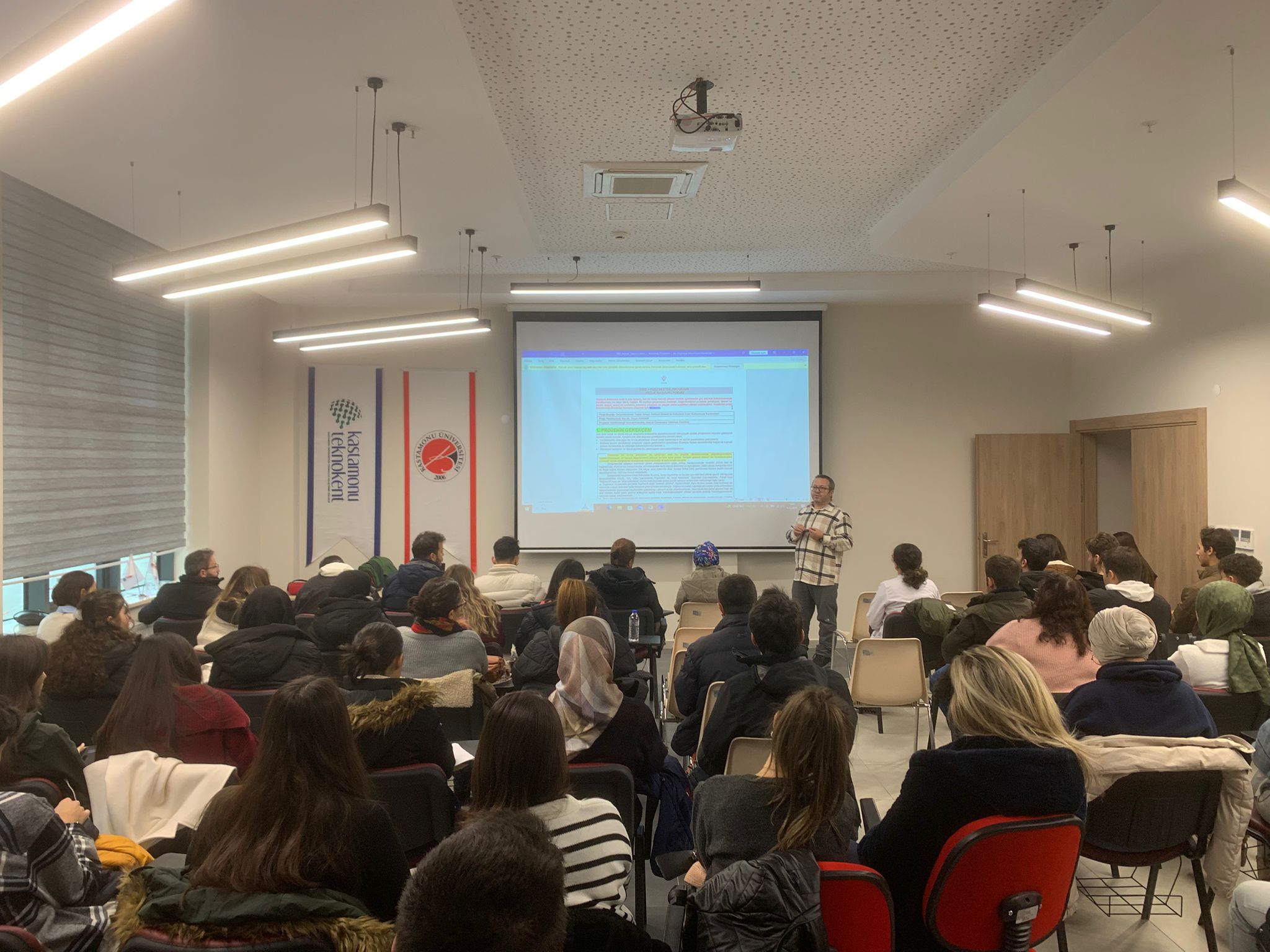 TÜBİTAK 1002 Proje Yazma Eğitimi Verildi